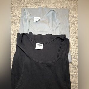 Gymshark Black and Light Gray Tank Tops